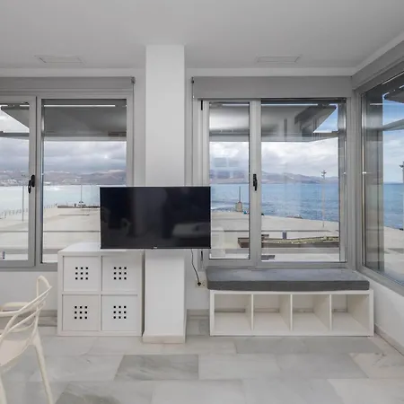 Bright Flat - Beachfront Canteras * Las Palmas de Gran Canaria