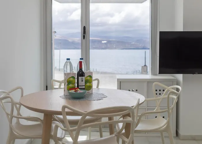 Bright Flat - Beachfront Canteras * Las Palmas / Gran Canaria