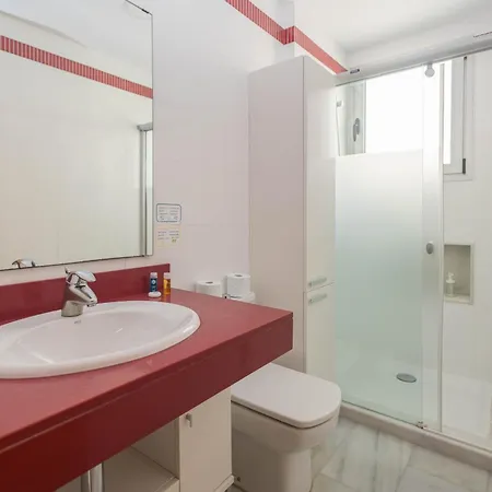 Bright Flat - Beachfront Canteras Daire