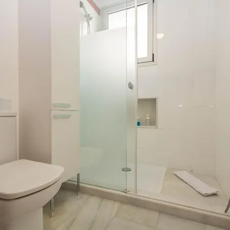 Апартаменты Bright Flat - Beachfront Canteras *