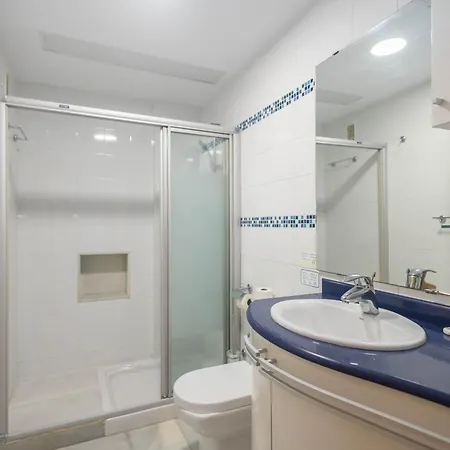 Bright Flat - Beachfront Canteras Daire