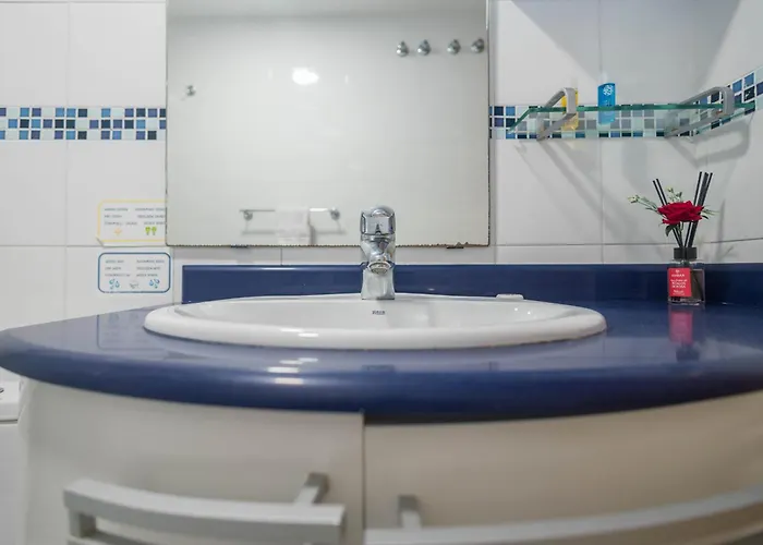 Bright Flat - Beachfront Canteras